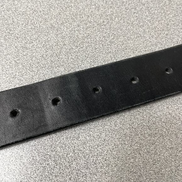 J Crew Leather Belt Mens 28 Black Silver Buckle Embossed Logo Preppy Classic * - Picture 11 of 11